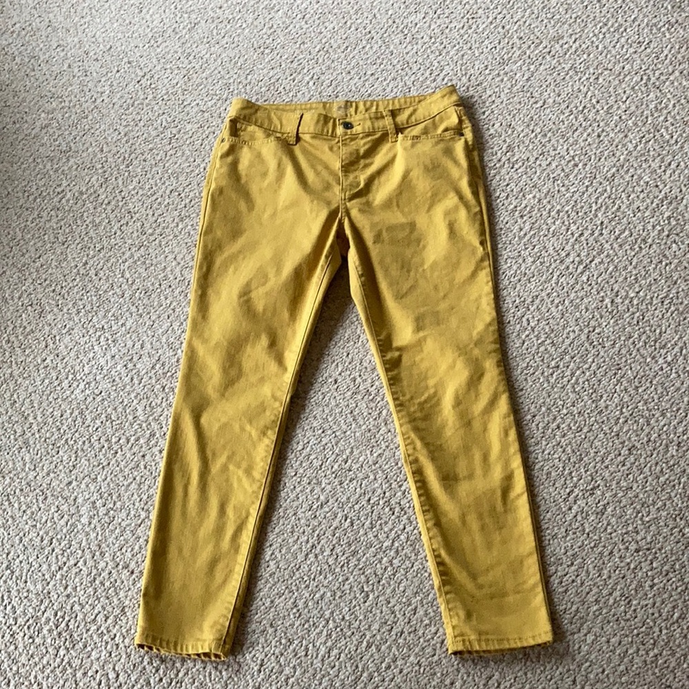 Mustard color skinny jeans women’s size 12